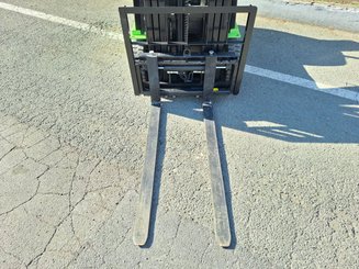 Chariot élévateur frontal 3 roues Hangcha X3W10-I (CPDS10-XD4-I)