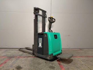 Gerbeur à plate-forme rabattable Mitsubishi SBV12P - 1