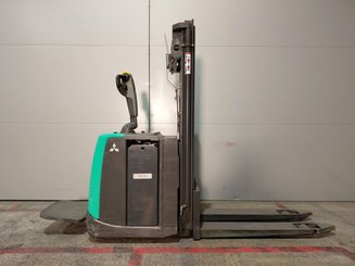 Gerbeur à plate-forme rabattable Mitsubishi SBV12P - 5