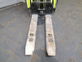 Gerbeur accompagnant Pramac PMLX14/45 - 3