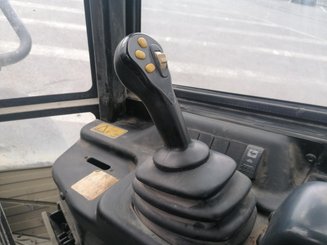 Chargeuse articulée Caterpillar 904B