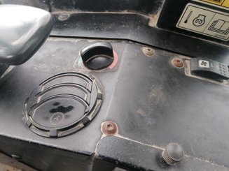 Chargeuse articulée Caterpillar 904B