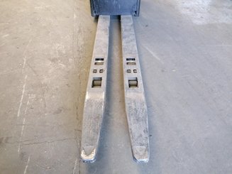 Préparateur de commandes au sol Crown GPC3040 - 4