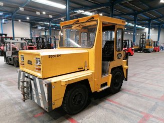 Tracteur de remorquage ATA 5500 LPG