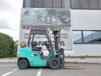 Chariot élévateur frontal 4 roues Mitsubishi FG25NT