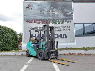 Chariot élévateur frontal 4 roues Mitsubishi FG25NT - 1