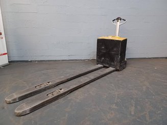 Transpalette accompagnant Caterpillar NPP20N2