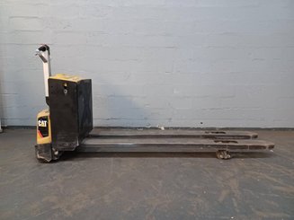 Transpalette accompagnant Caterpillar NPP20N2