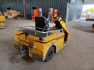 Tracteur de remorquage Charlatte TE206