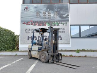 Chariot élévateur frontal 4 roues Komatsu FG25 T 11 E - 1