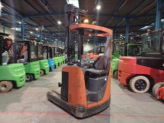 Chariot à mât rétractable BT RRE 160 - 4