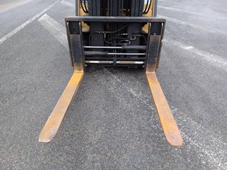 Chariot élévateur frontal 4 roues Caterpillar EP25K - 5