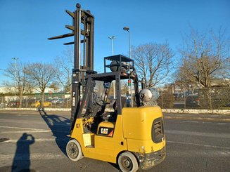 Chariot élévateur frontal 4 roues Caterpillar GC45K SWB