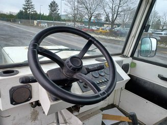 Tracteur de remorquage ATA 3600LPG