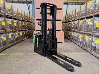 Gerbeur à plate-forme rabattable Hangcha CDD16-AC2S-LI
