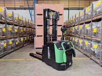 Gerbeur à plate-forme rabattable Hangcha CDD16-AC2S-LI