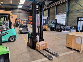Gerbeur accompagnant Hangcha CDD16-AC2-I