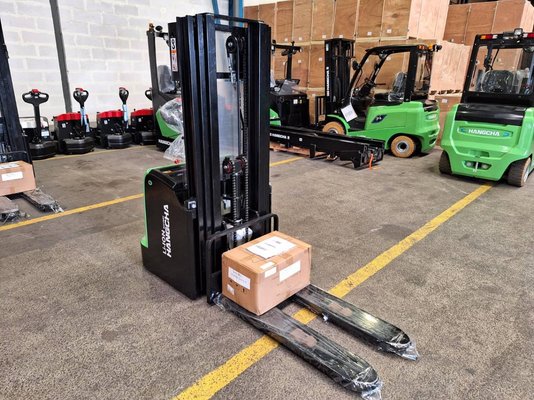 Gerbeur accompagnant Hangcha CDD16-AC2-I - 1