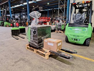 Transpalette porté debout Hangcha CBD20-AC2S-i