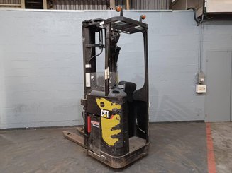 Gerbeur porté debout Caterpillar NSR20N
