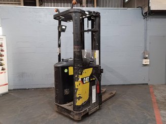 Gerbeur porté debout Caterpillar NSR20N