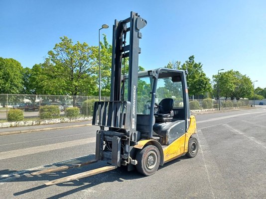 Chariot élévateur frontal 4 roues Jungheinrich TFG425500ZT - 1