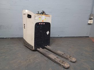 Transpalette porté debout Crown RT4020-2.0