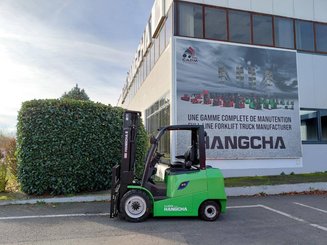 Chariot élévateur frontal 4 roues Hangcha AE30-I