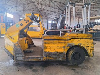 Tracteur de remorquage Charlatte TE206