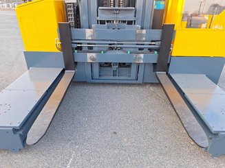 Chariot élévateur latéral multidirectionnel Combilift ESL3545