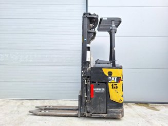 Gerbeur porté debout Caterpillar NSR20N