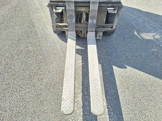 Chariot élévateur frontal 3 roues Caterpillar EP16NT