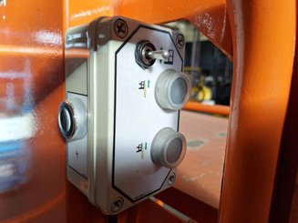 Nacelle à mât vertical JLG TOUCAN DUO