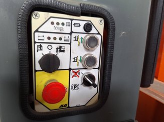 Nacelle à mât vertical JLG TOUCAN DUO