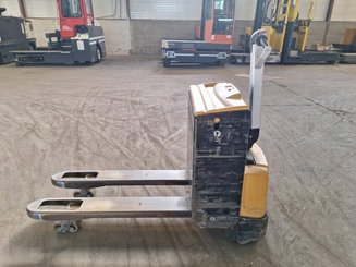 Transpalette accompagnant Caterpillar NPP20N