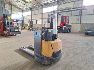 Transpalette accompagnant Caterpillar NPP20N