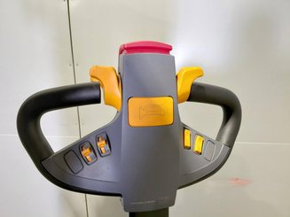 Gerbeur à plate-forme rabattable Hangcha CQDB16-AC2S-I - 10