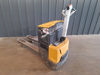 Transpalette accompagnant Caterpillar NPP20N2