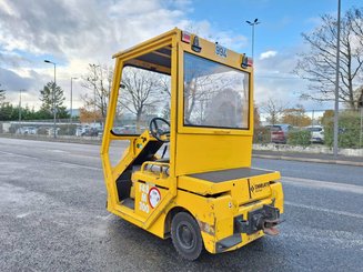 Tracteur de remorquage Charlatte TE206 - 3