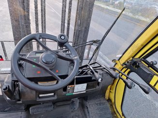 Chariot élévateur frontal 4 roues Hyster H4.0FT - 14