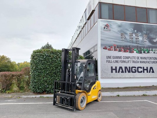 Chariot élévateur frontal 4 roues Hangcha XE30i (CPD30-XEY2-SI) - 1