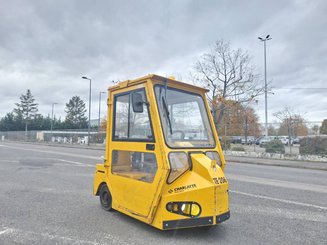 Tracteur de remorquage Charlatte TE206