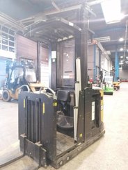 Préparateur de commandes à nacelle élevable Caterpillar NOH10N