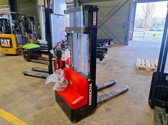 Gerbeur accompagnant Hangcha CDD12-A2MC2-SZ