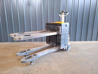 Transpalette accompagnant Caterpillar NPP20N2E