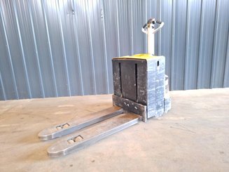 Transpalette accompagnant Caterpillar NPP20N2E