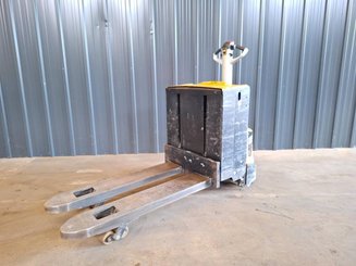 Transpalette accompagnant Caterpillar NPP20N2E