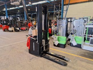 Gerbeur à plate-forme rabattable Hangcha  CDD16-AC2S-L 