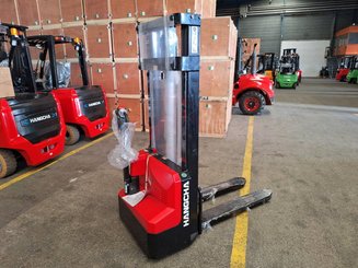 Gerbeur accompagnant Hangcha CDD12-A2MC2-SZ