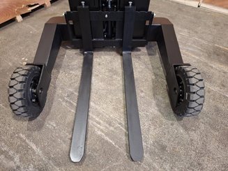 Transpalette tout terrain Hangcha CBD15-TTi